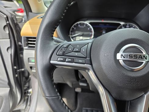 Used 2021 Nissan Sentra SV w/ SV Premium Package FWD image 26