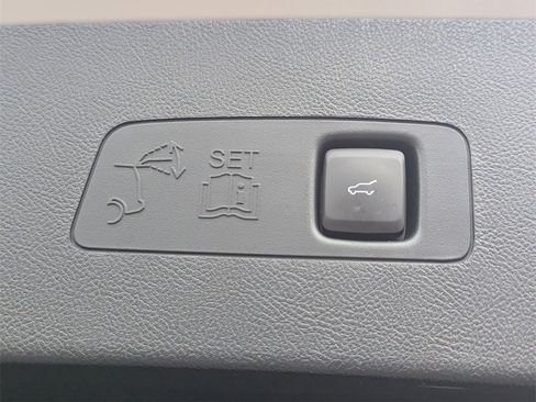 Used 2022 Lincoln Corsair Reserve w/ Elements Package image 28