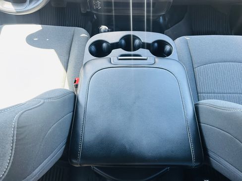 Used 2024 RAM 3500 Tradesman w/ Chrome Appearance Group image 15