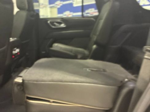 Used 2021 GMC Yukon SLT w/ SLT Premium Package AWD/4WD image 35