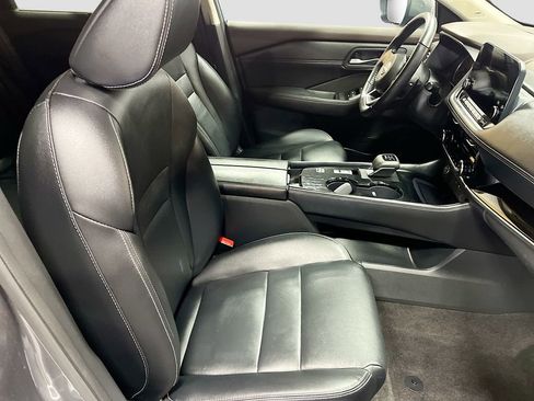 Used 2023 Nissan Rogue SL w/ SL Premium Package FWD image 29