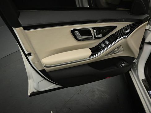 Used 2022 Mercedes-Benz S 500 4MATIC image 18