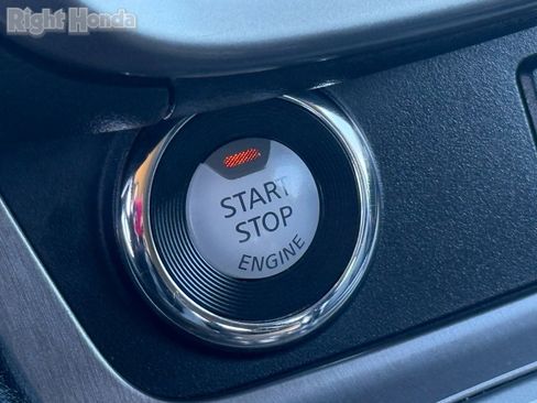 Used 2023 Nissan Murano SV image 25