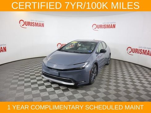 Used 2025 Toyota Prius XLE AWD/4WD image 2