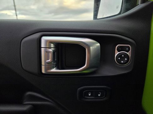 Used 2021 Jeep Wrangler Unlimited Sport image 12