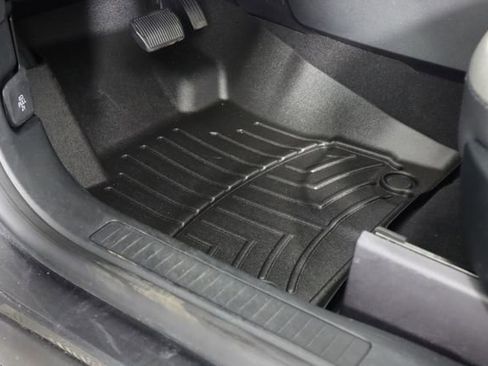 Used 2020 Ford Escape SE image 31