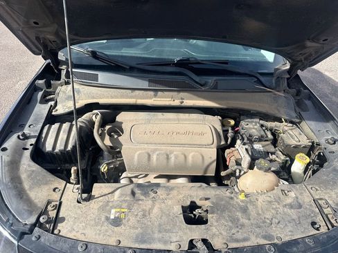 Used 2017 Jeep Compass Latitude w/ Popular Equipment Group image 21