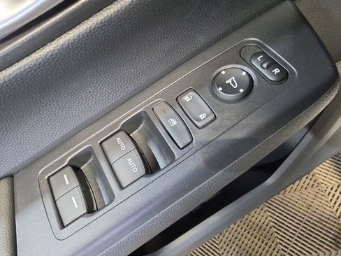 Used 2024 Honda CR-V Sport image 15