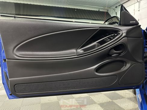 Used 2004 Ford Mustang Mach 1 image 31