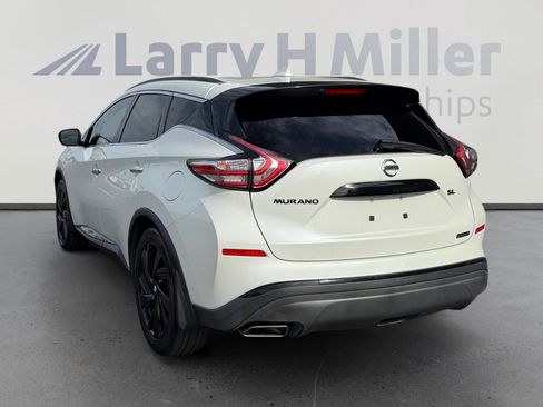 Used 2018 Nissan Murano SL w/ Midnight Edition Package image 3
