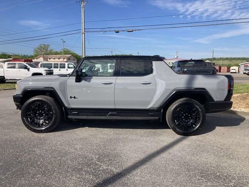 New 2026 GMC Hummer EV 4x4 Crew Cab w/ LPO, Dark Essentials Package image 7