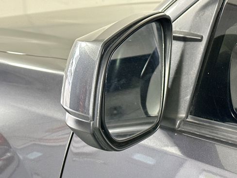 Used 2021 Toyota Tacoma SR w/ SR Convenience Package image 10