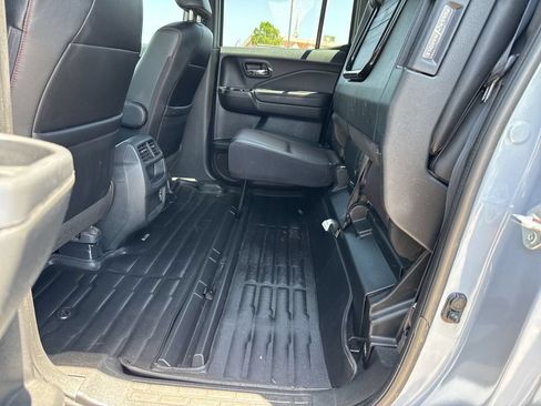 Used 2023 Honda Ridgeline Black Edition image 28
