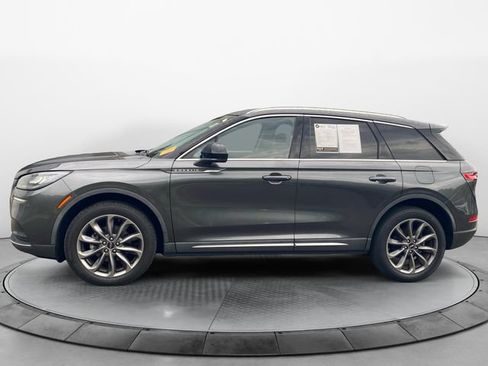 Used 2020 Lincoln Corsair FWD w/ Premium Package image 2