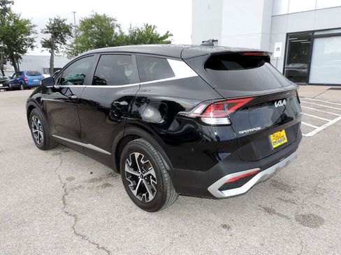 Used 2025 Kia Sportage EX FWD image 7