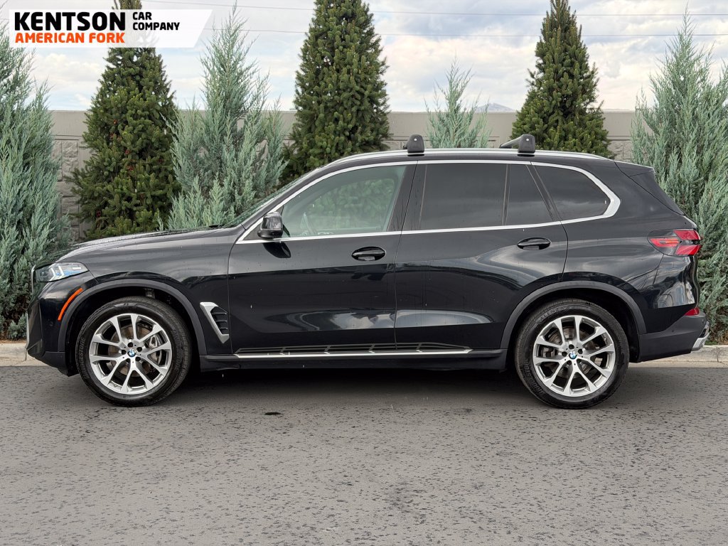 Used 2024 BMW X5 xDrive40i AWD/4WD image 4
