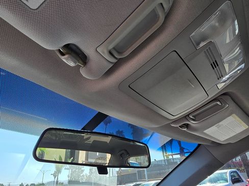 Used 2014 Toyota Camry SE FWD image 35