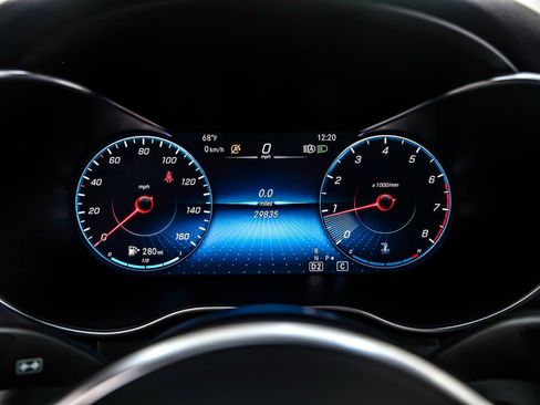 Used 2022 Mercedes-Benz GLC 300 image 19