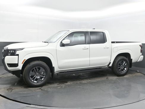 New 2026 Nissan Frontier SV image 4