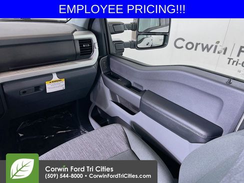 New 2026 Ford F250 XLT w/ 360-Degree Camera Package AWD/4WD image 24