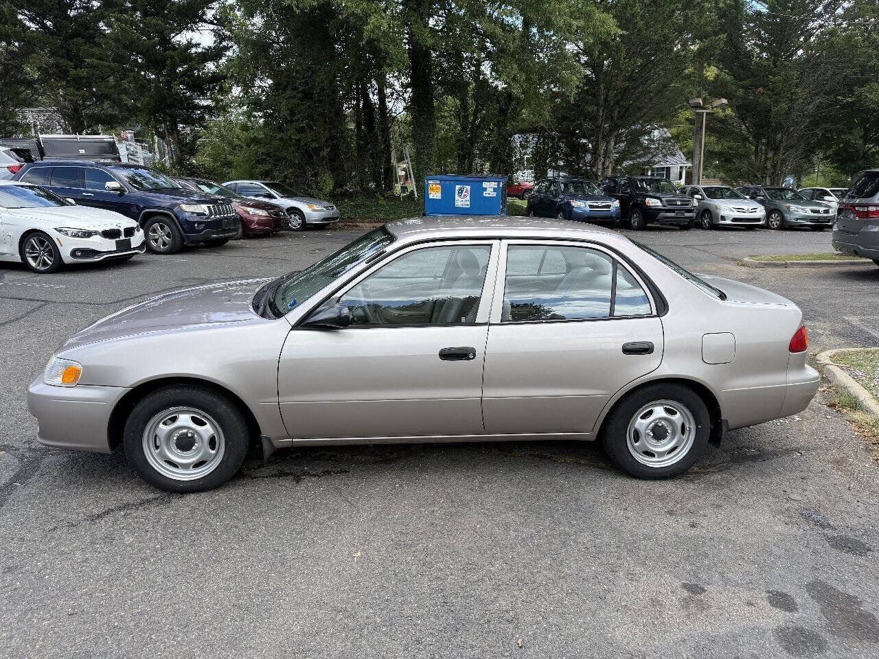Used 2002 Toyota Corolla S FWD image 3