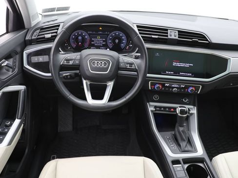 Used 2022 Audi Q3 2.0T Premium Plus image 13