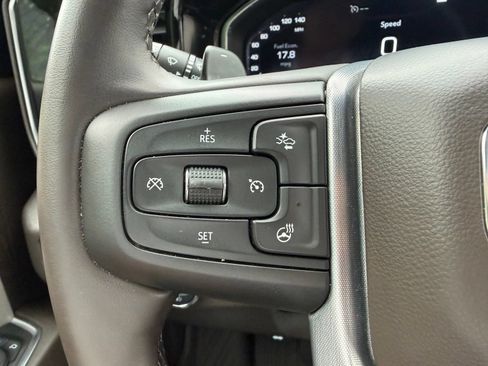 Used 2023 GMC Sierra 1500 SLT w/ SLT Premium Package AWD/4WD image 14
