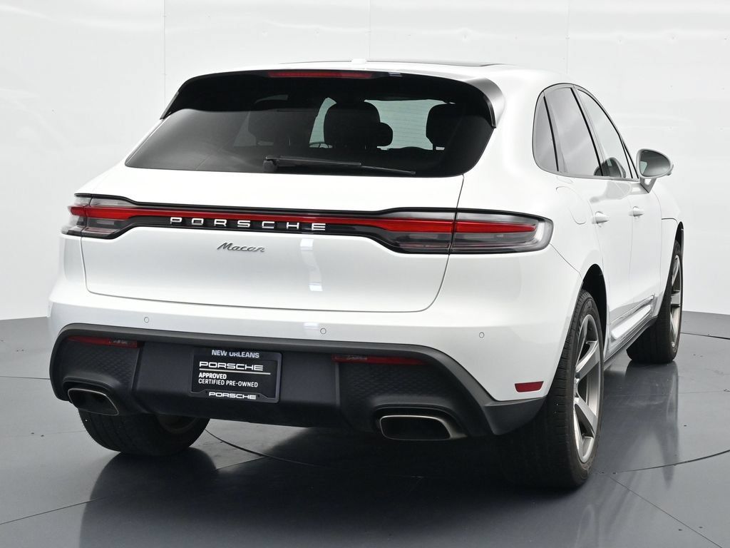 Certified 2023 Porsche Macan AWD/4WD image 6