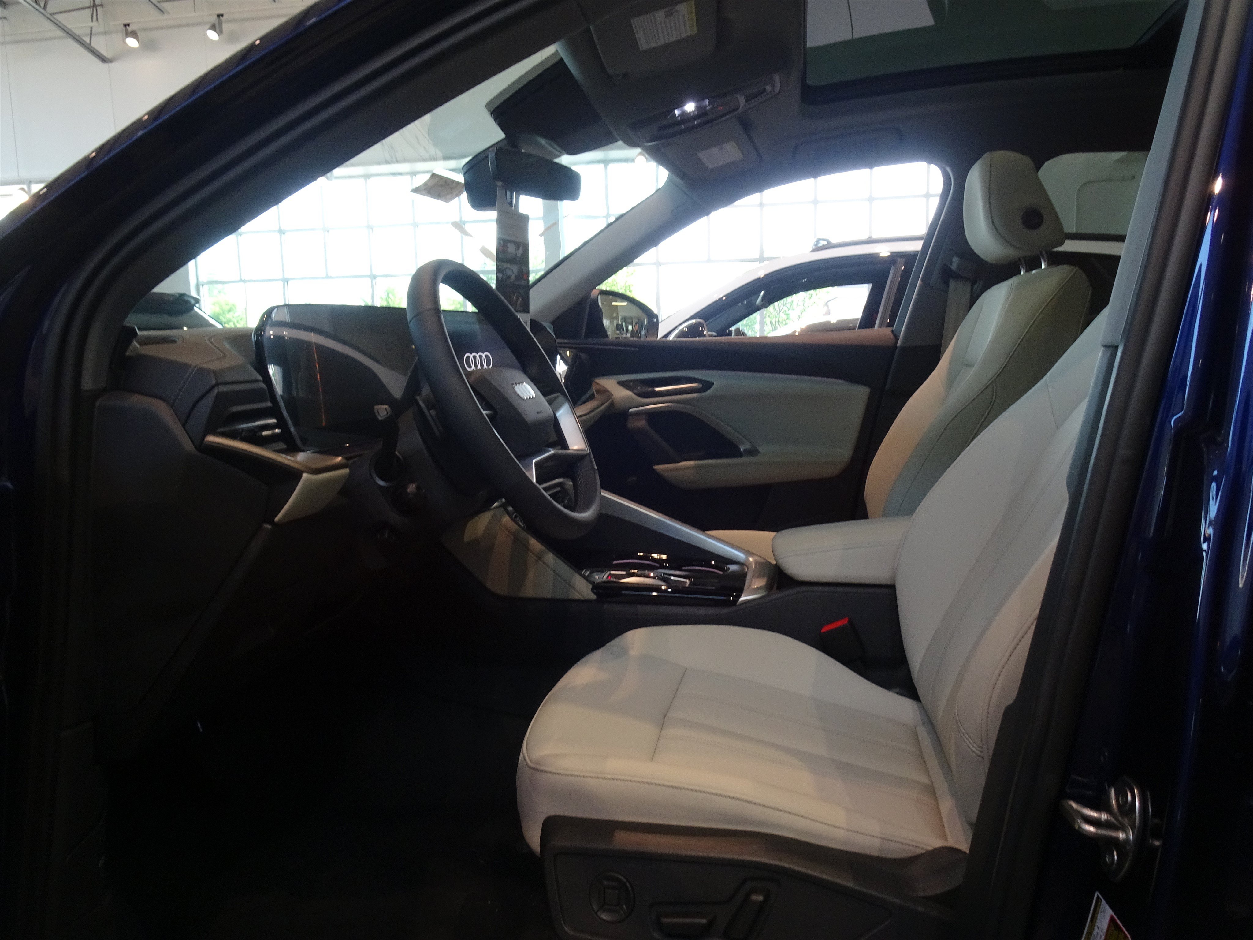 New 2026 Audi Q5 Premium AWD/4WD image 4