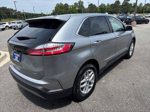 Used 2024 Ford Edge SEL AWD/4WD image 4