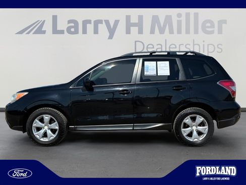 Used 2015 Subaru Forester 2.5i Premium AWD/4WD image 2