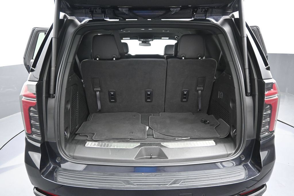 Certified 2025 Chevrolet Tahoe Z71 AWD/4WD image 11