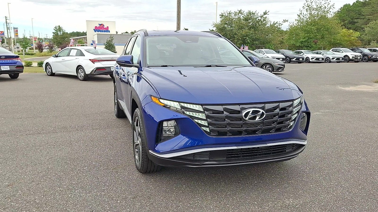 Used 2023 Hyundai Tucson SEL w/ Convenience Package AWD/4WD image 3