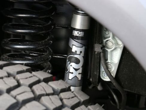 New 2026 Ford F250 Lariat w/ Black Appearance Package image 13