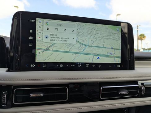 New 2026 Lincoln Aviator Reserve AWD/4WD image 24