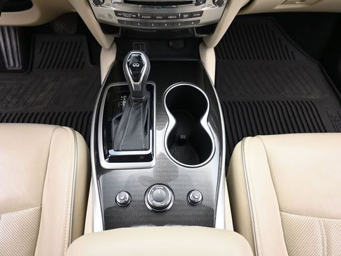 Used 2019 INFINITI QX60 Luxe w/ Essential Package image 14