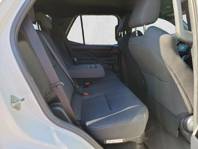 Used 2025 Toyota 4Runner SR5 AWD/4WD image 23