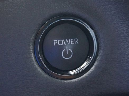 Used 2025 Toyota Tundra Platinum AWD/4WD image 10