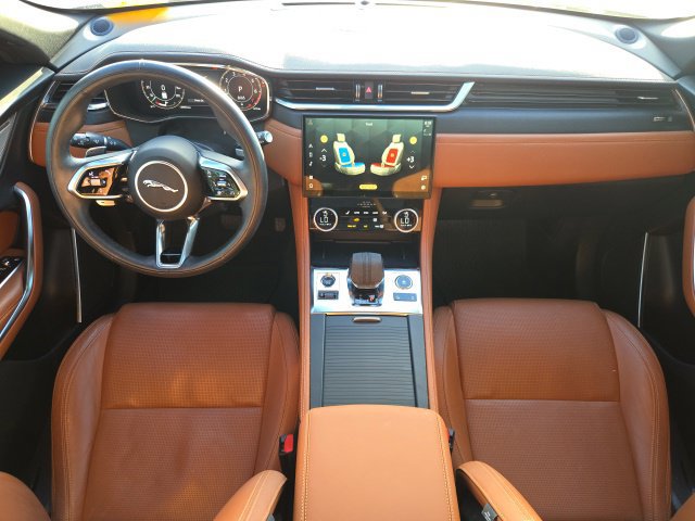 Used 2024 Jaguar F-PACE R-Dynamic S AWD/4WD image 11