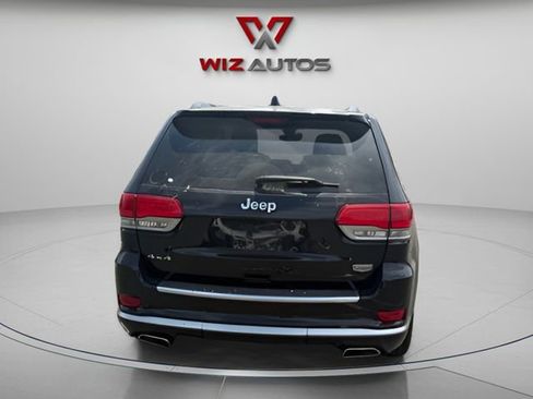 Used 2019 Jeep Grand Cherokee Summit AWD/4WD image 4