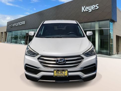 Used 2017 Hyundai Santa Fe Sport AWD/4WD image 2