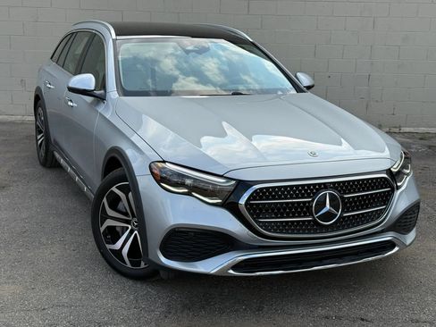Used 2024 Mercedes-Benz E 450 4MATIC All-Terrain Wagon w/ Digital Light Package image 22
