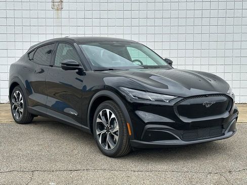 New 2026 Ford Mustang Mach-E Select w/ Comfort Package image 29