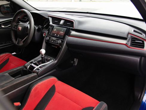 Used 2017 Honda Civic Type R image 26