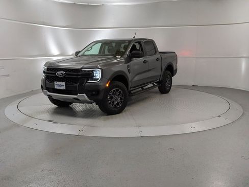 New 2025 Ford Ranger XLT w/ FX4 Off-Road Package image 6