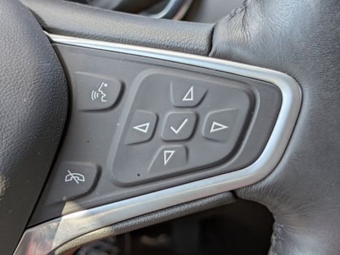 Used 2022 Chevrolet Equinox LT image 15