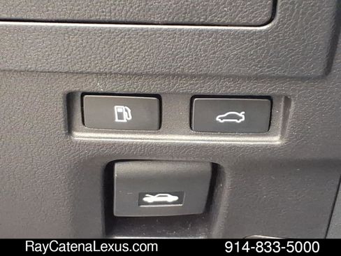 Certified 2020 Lexus ES 350 4D Sedan w/ Premium Package image 13