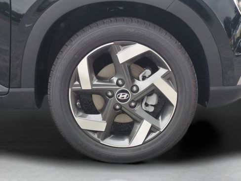 New 2026 Hyundai Venue SEL FWD image 29