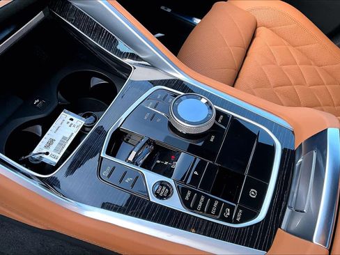 New 2027 BMW X6 xDrive40i AWD/4WD image 7