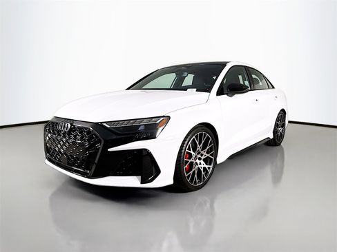 New 2026 Audi RS 3 image 3